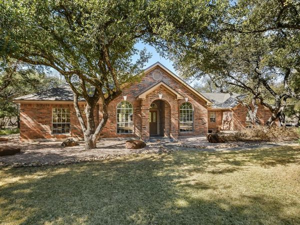 109 Liz LN, Georgetown, TX 78633