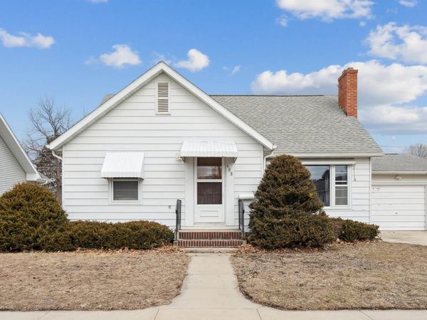 608 Franklin Street, Elgin, IA 52141