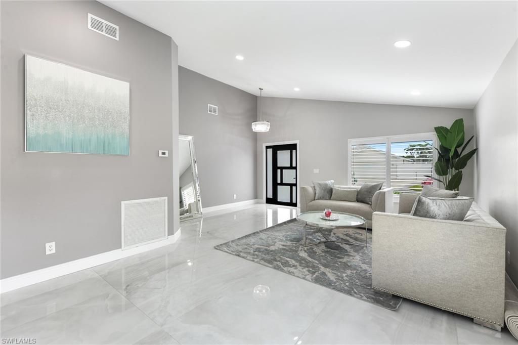 15613 Beachcomber Ave, Fort Myers, FL 33908 Photo