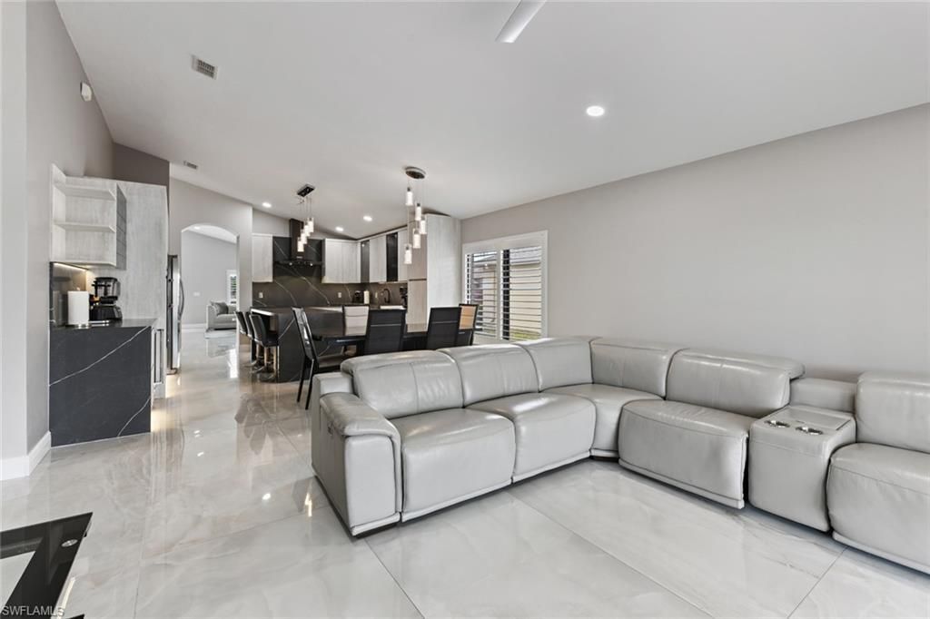 15613 Beachcomber Ave, Fort Myers, FL 33908 Photo