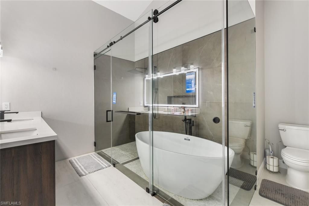 15613 Beachcomber Ave, Fort Myers, FL 33908 Photo
