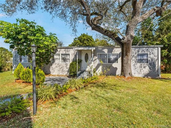 2555 PGA Boulevard, Unit 170, Palm Beach Gardens, FL 33410