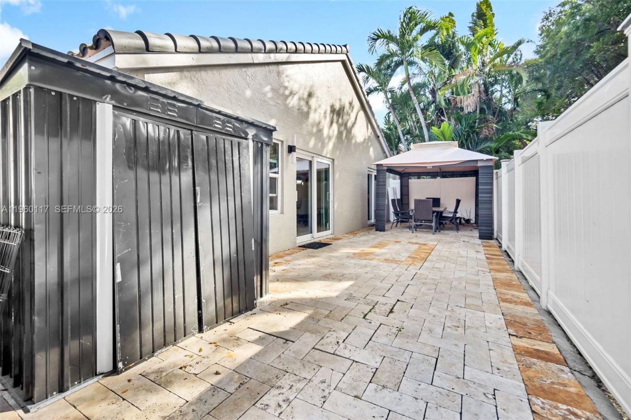 10337 Coventry Ct , Boca Raton, FL 33428 Photo