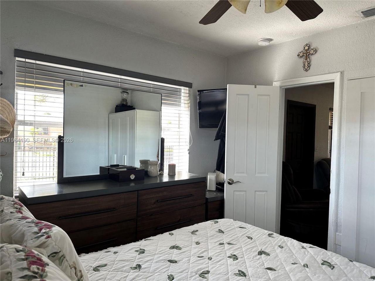 991 E 47th St, Hialeah, FL 33013 Photo