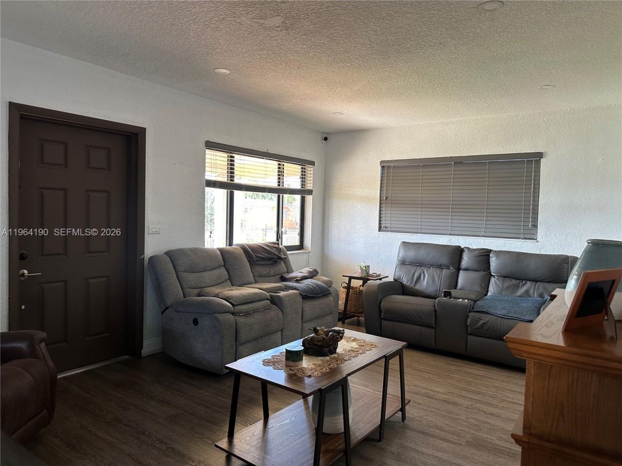 991 E 47th St, Hialeah, FL 33013 Photo