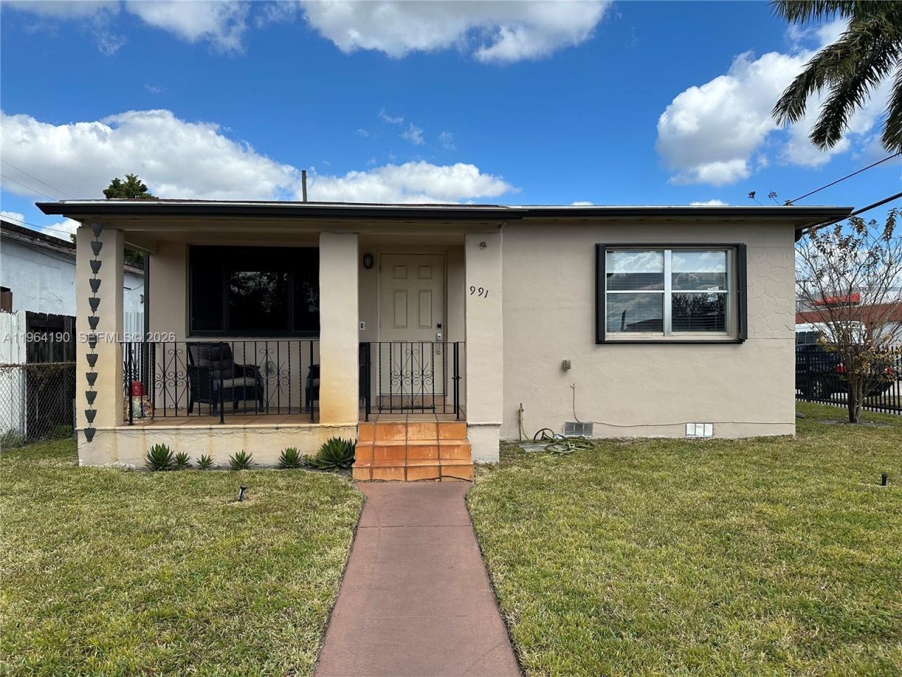 991 E 47th St, Hialeah, FL 33013 Photo