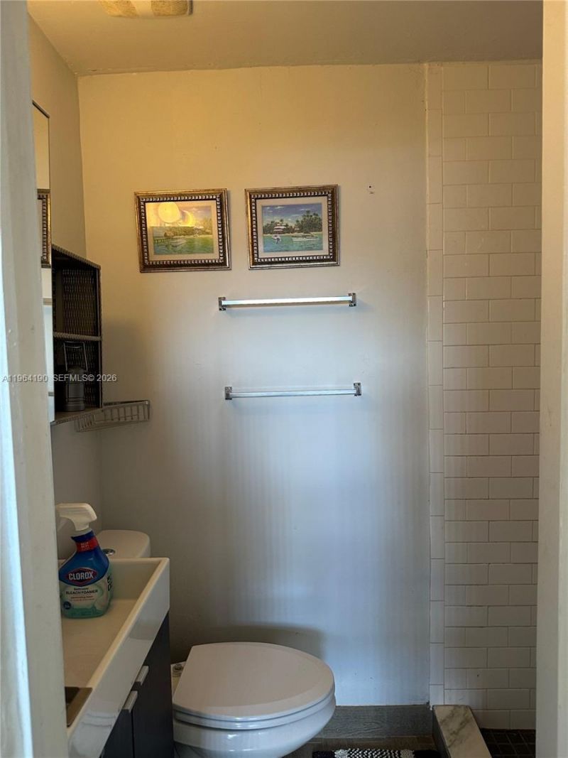 991 E 47th St, Hialeah, FL 33013 Photo