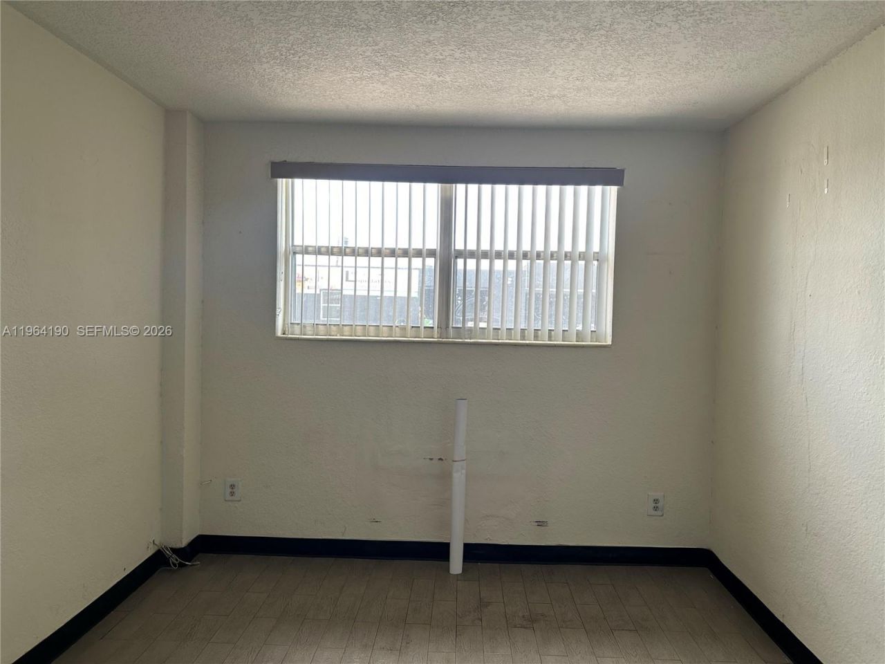 991 E 47th St, Hialeah, FL 33013 Photo