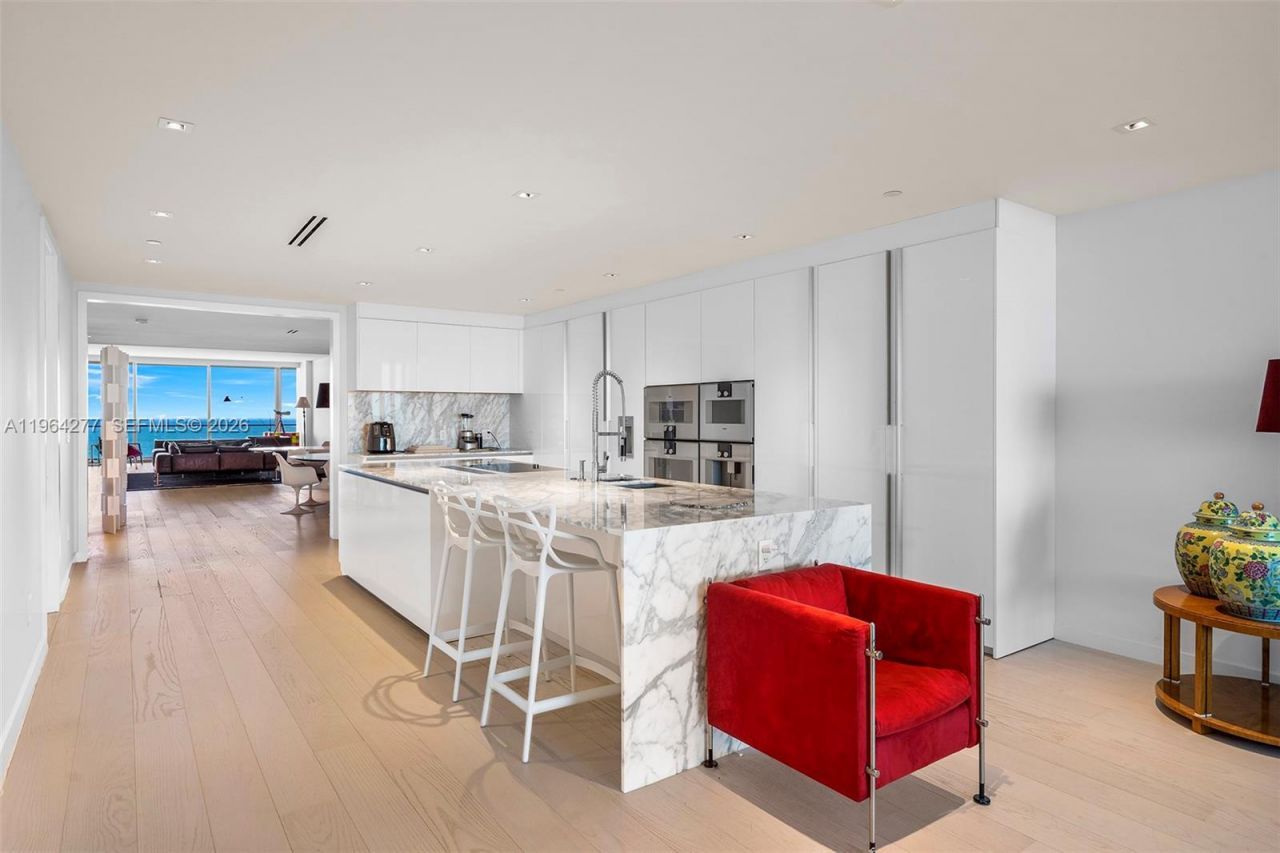 10203 Collins Ave, Unit 1602, Bal Harbour, FL 33154 Photo