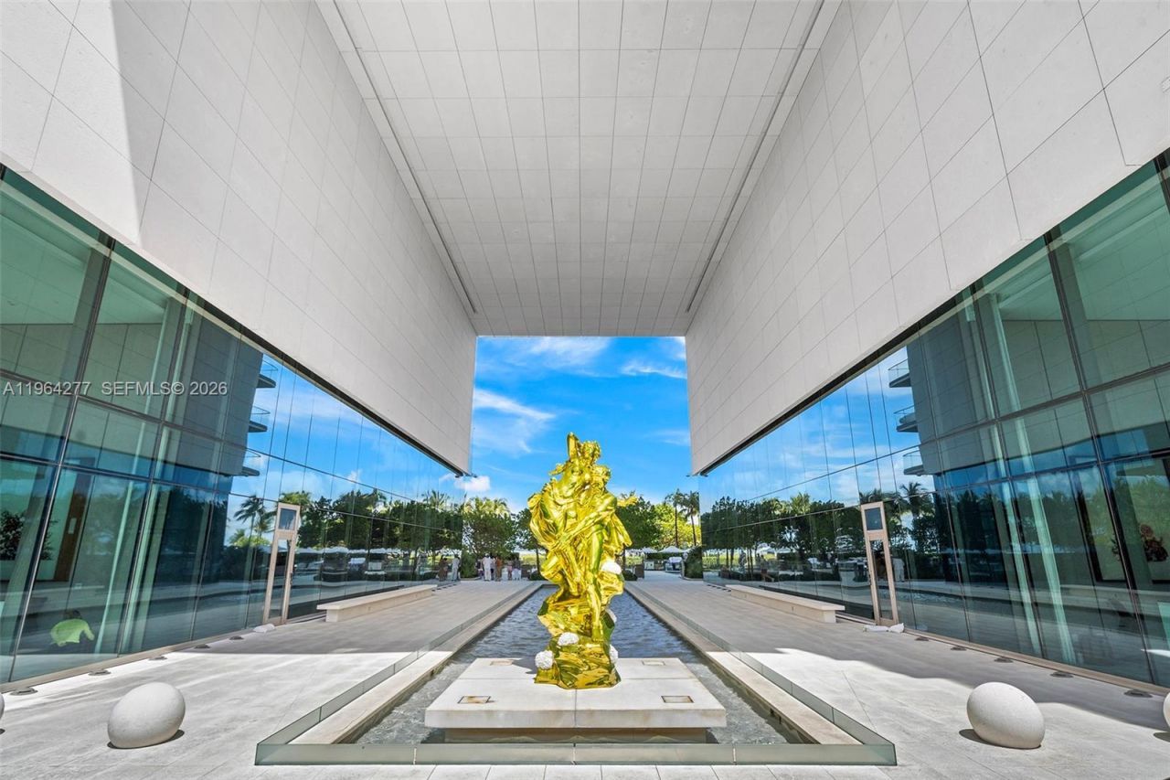 10203 Collins Ave, Unit 1602, Bal Harbour, FL 33154 Photo