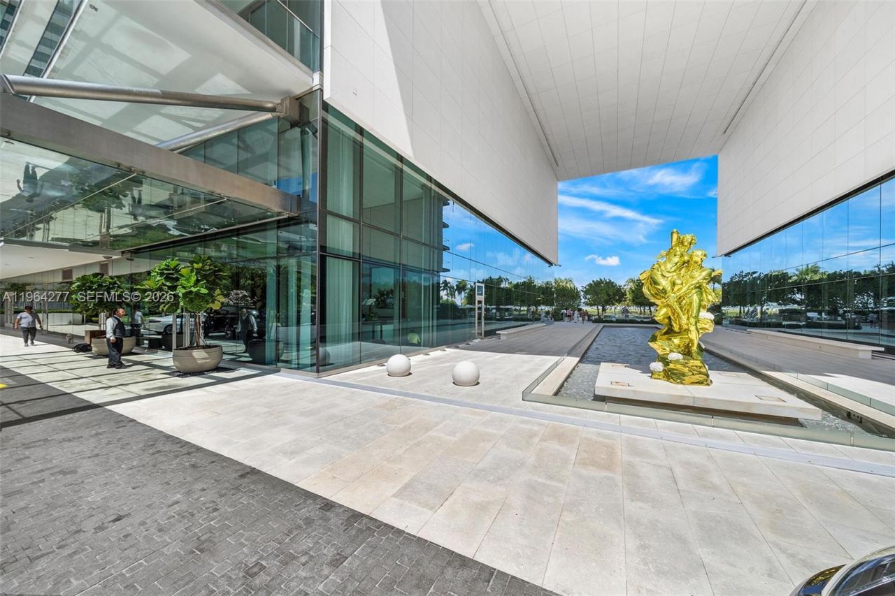 10203 Collins Ave, Unit 1602, Bal Harbour, FL 33154 Photo