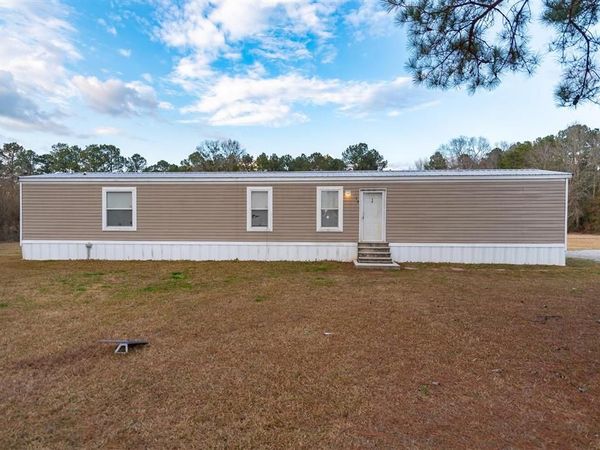 15 Carl Giles Road, Glenmora, LA 71433