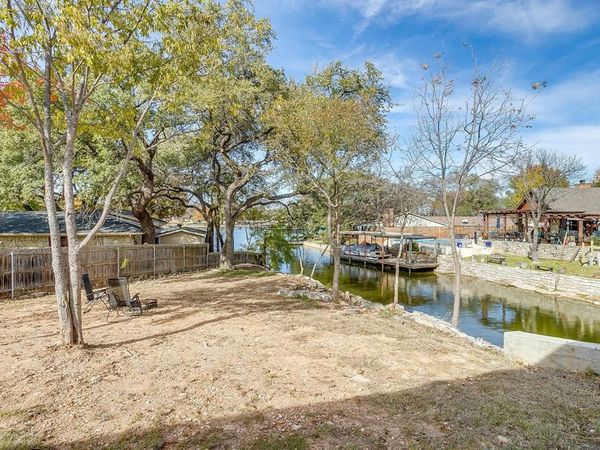 3815 Silver Creek Court, Granbury, TX 76048