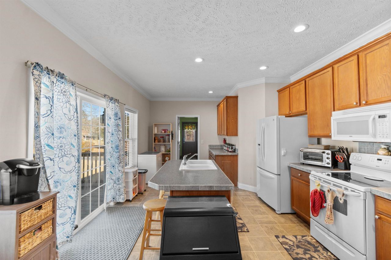 3763 Bakers Chapel Rd. Photo 7