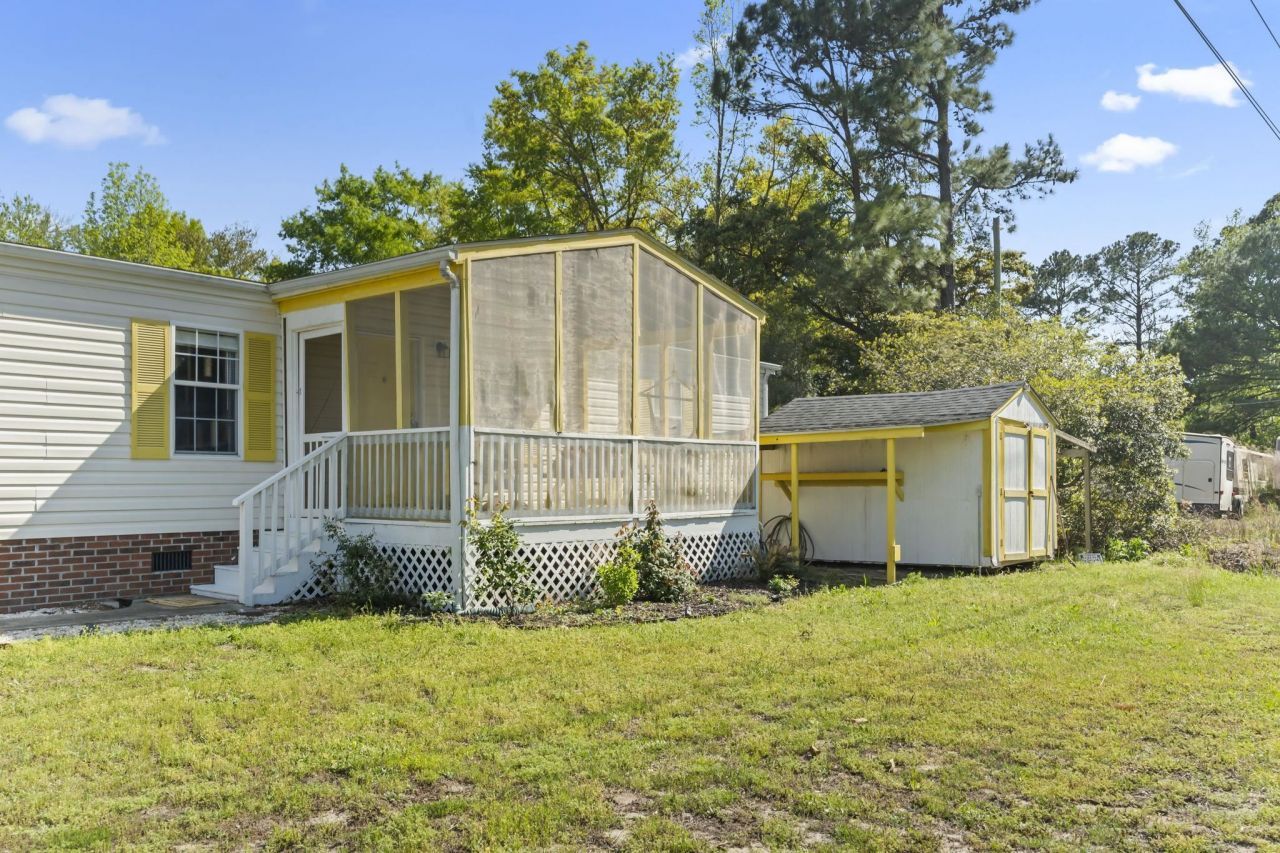 726 Oliver Dr. Photo 6