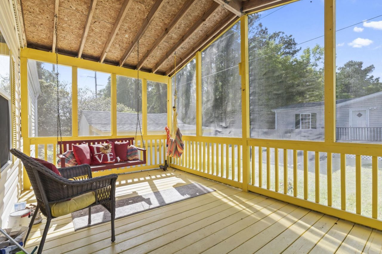 726 Oliver Dr. Photo 7