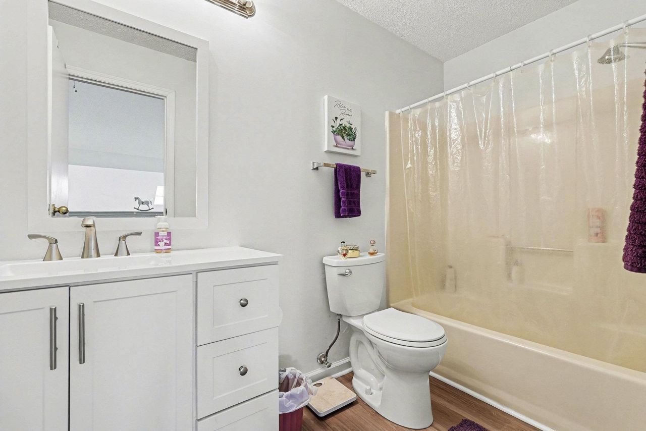 1095 Plantation Dr. W  Photo 16