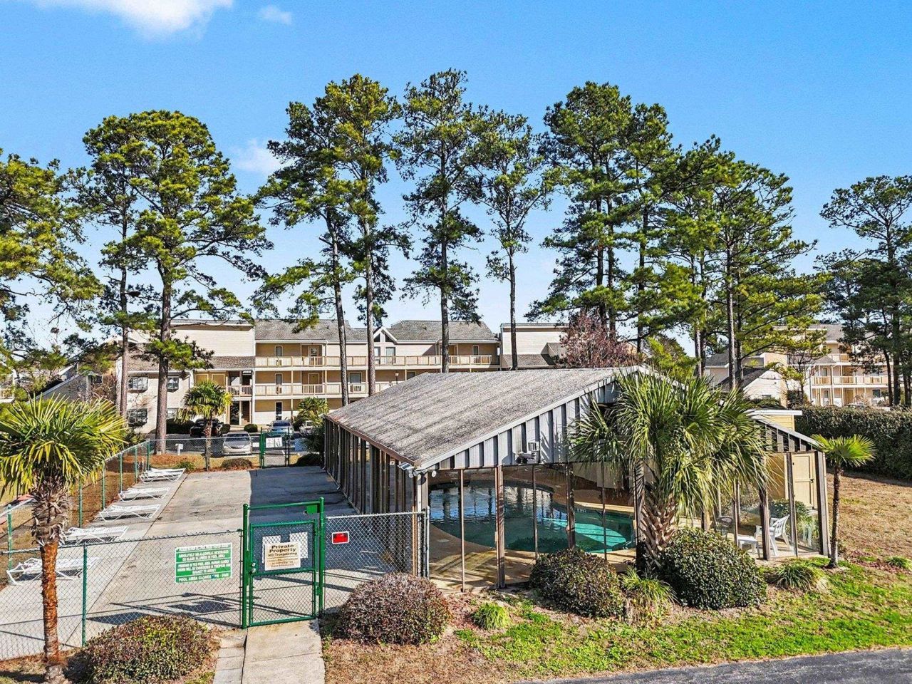 1095 Plantation Dr. W  Photo 29