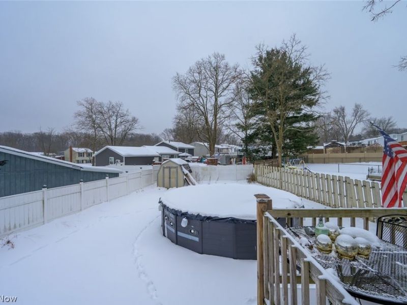 1033 Sunnywood Lane, Ravenna, OH 44266 Photo 18