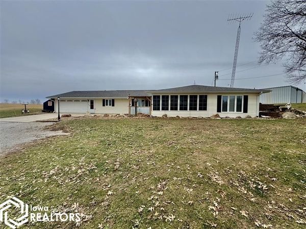 23989 Dewey Road, Centerville, IA 52544