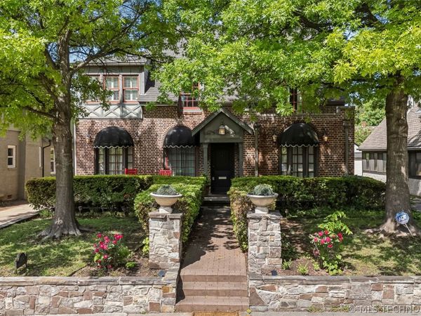 2252 S Troost Avenue, Tulsa, OK 74114