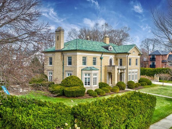 123 OXFORD Road, Kenilworth, IL 60043