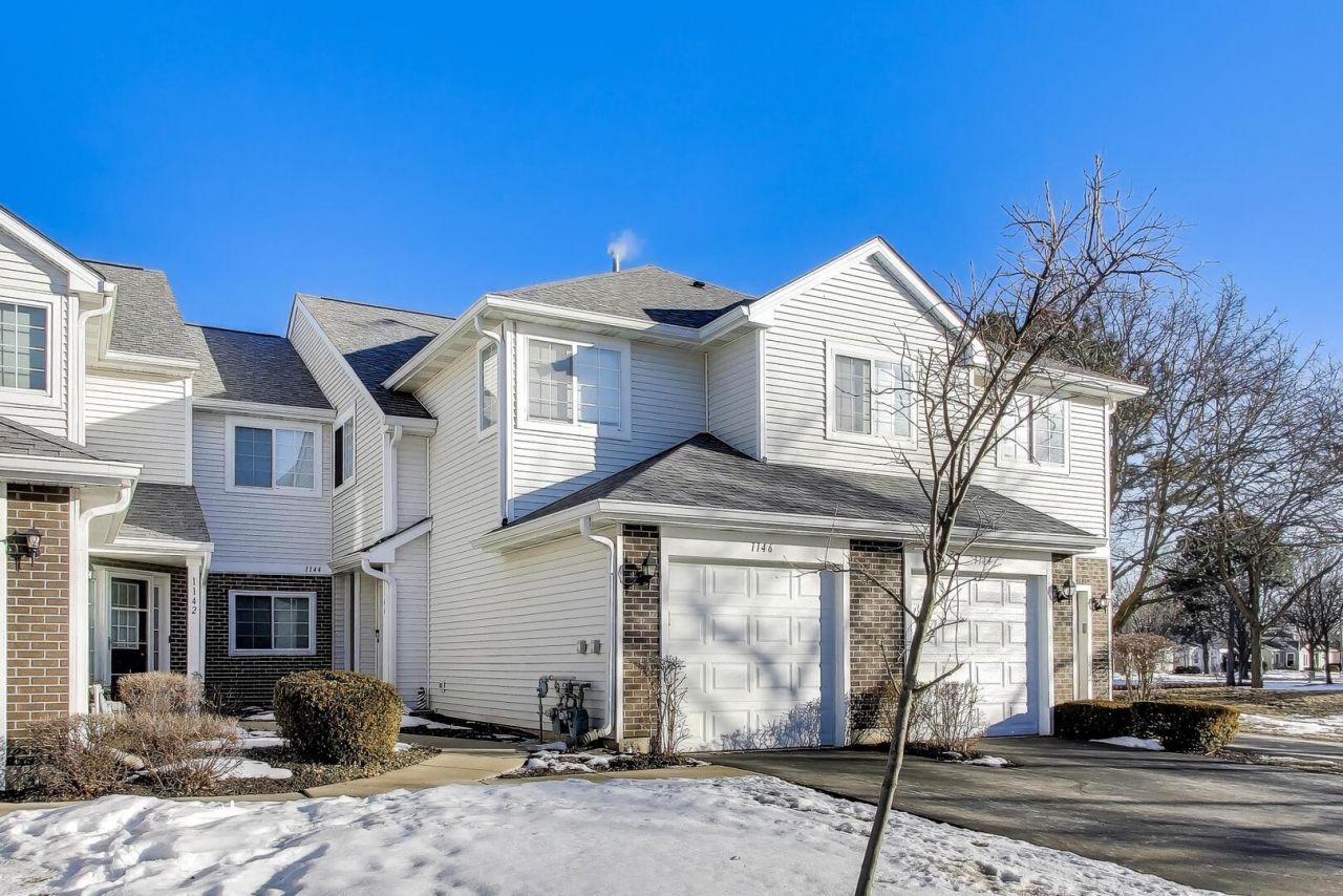 1144 E Cambria North Lane, Lombard, IL 60148 Main Photo