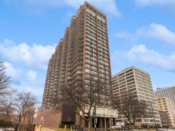 4170 N Marine Drive, Unit 23L, Chicago, IL 60613