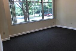 735 Johnnie Dodds Boulevard photo 4