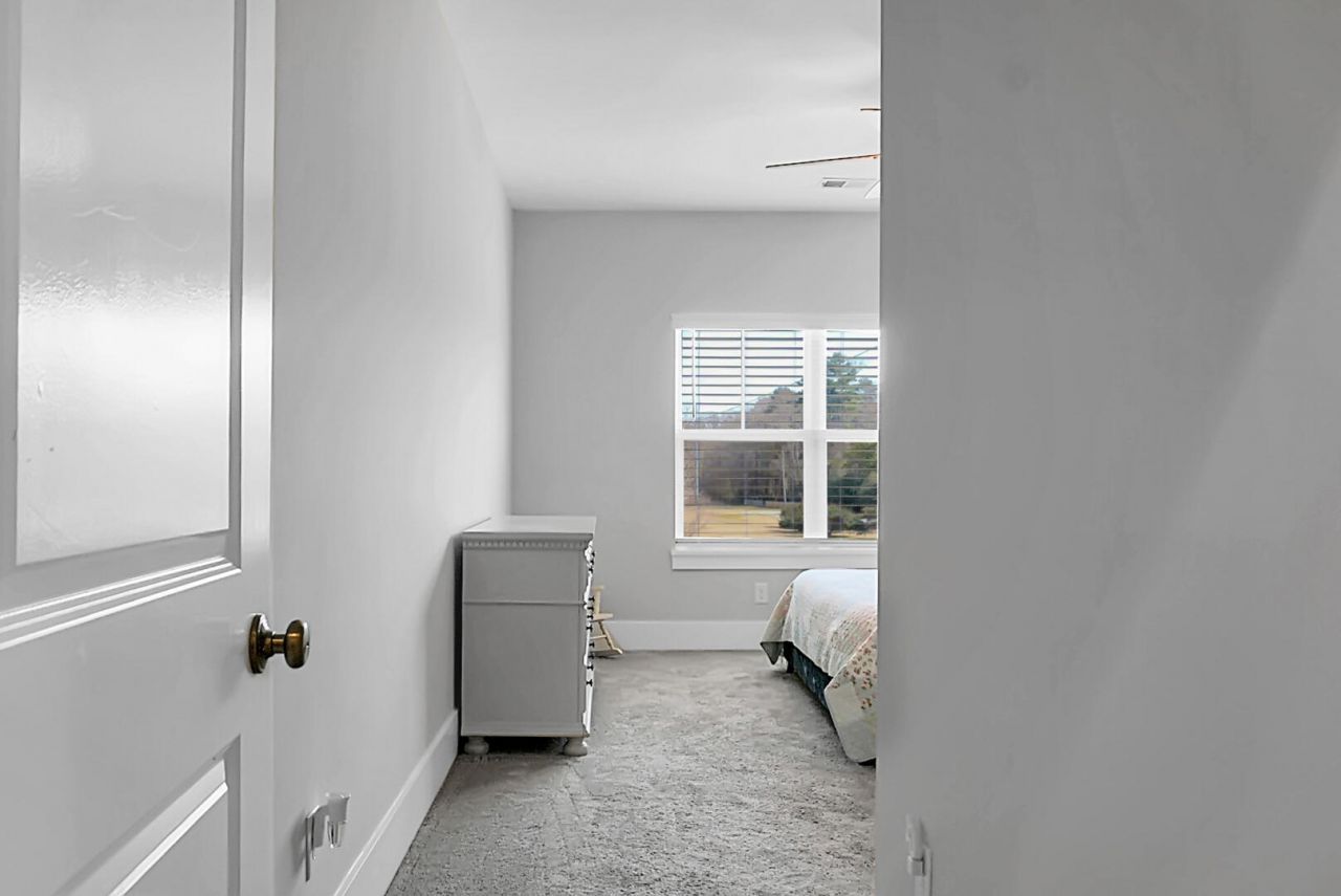 839 Hunt Club Run Photo 37