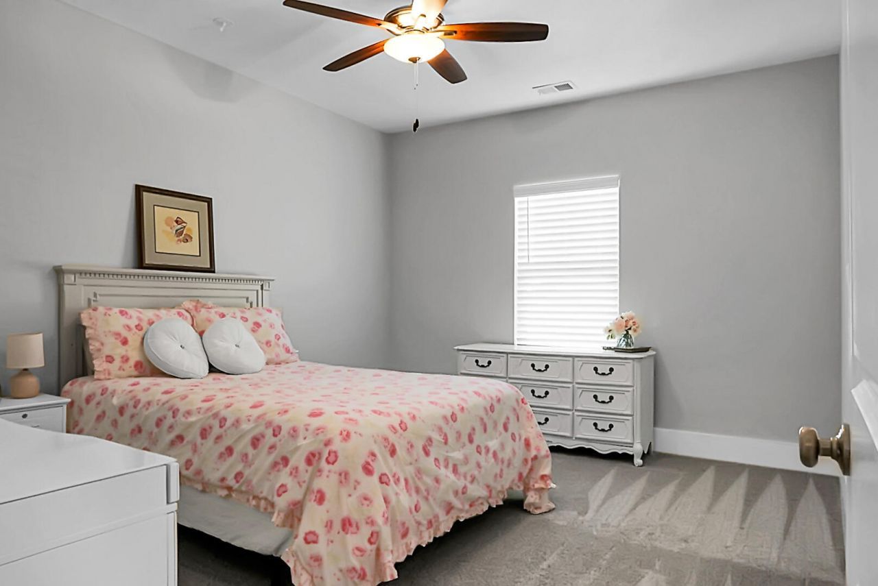 839 Hunt Club Run Photo 44