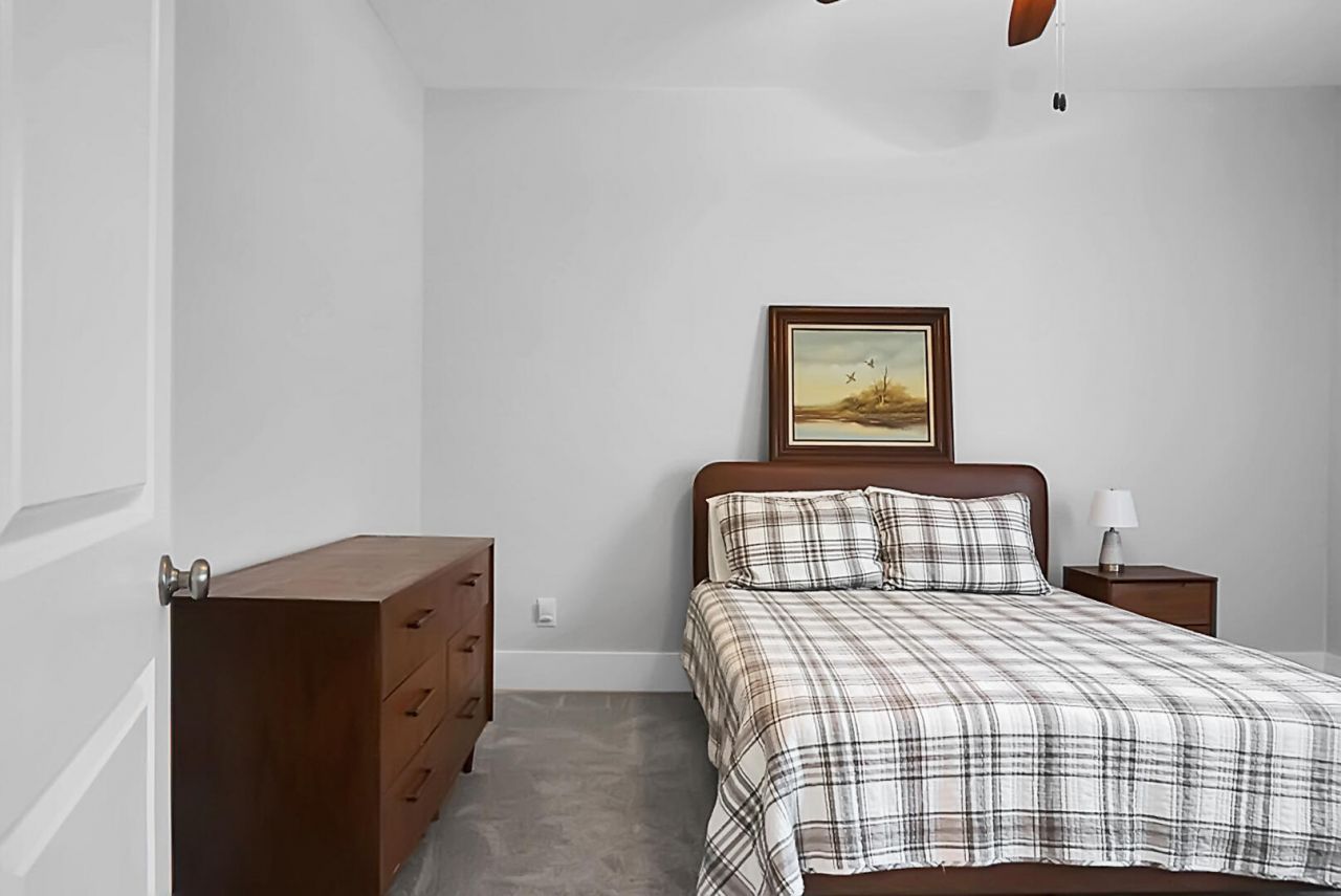 839 Hunt Club Run Photo 47