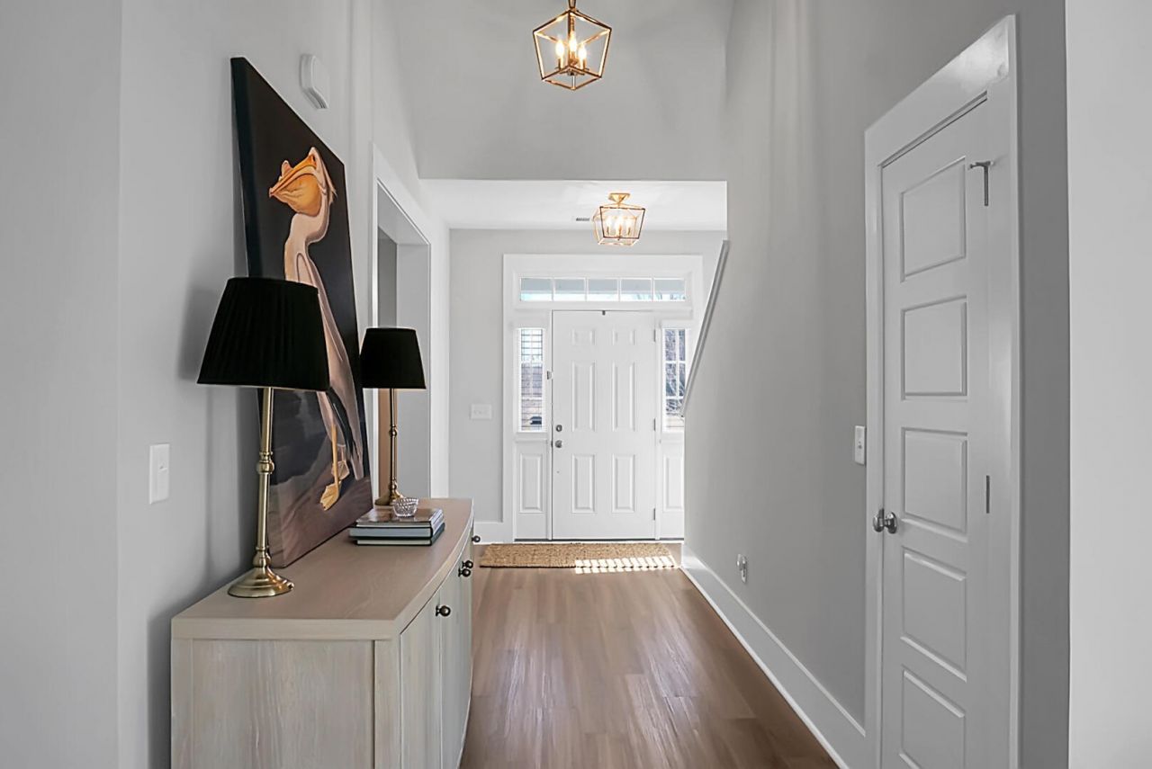 839 Hunt Club Run Photo 6