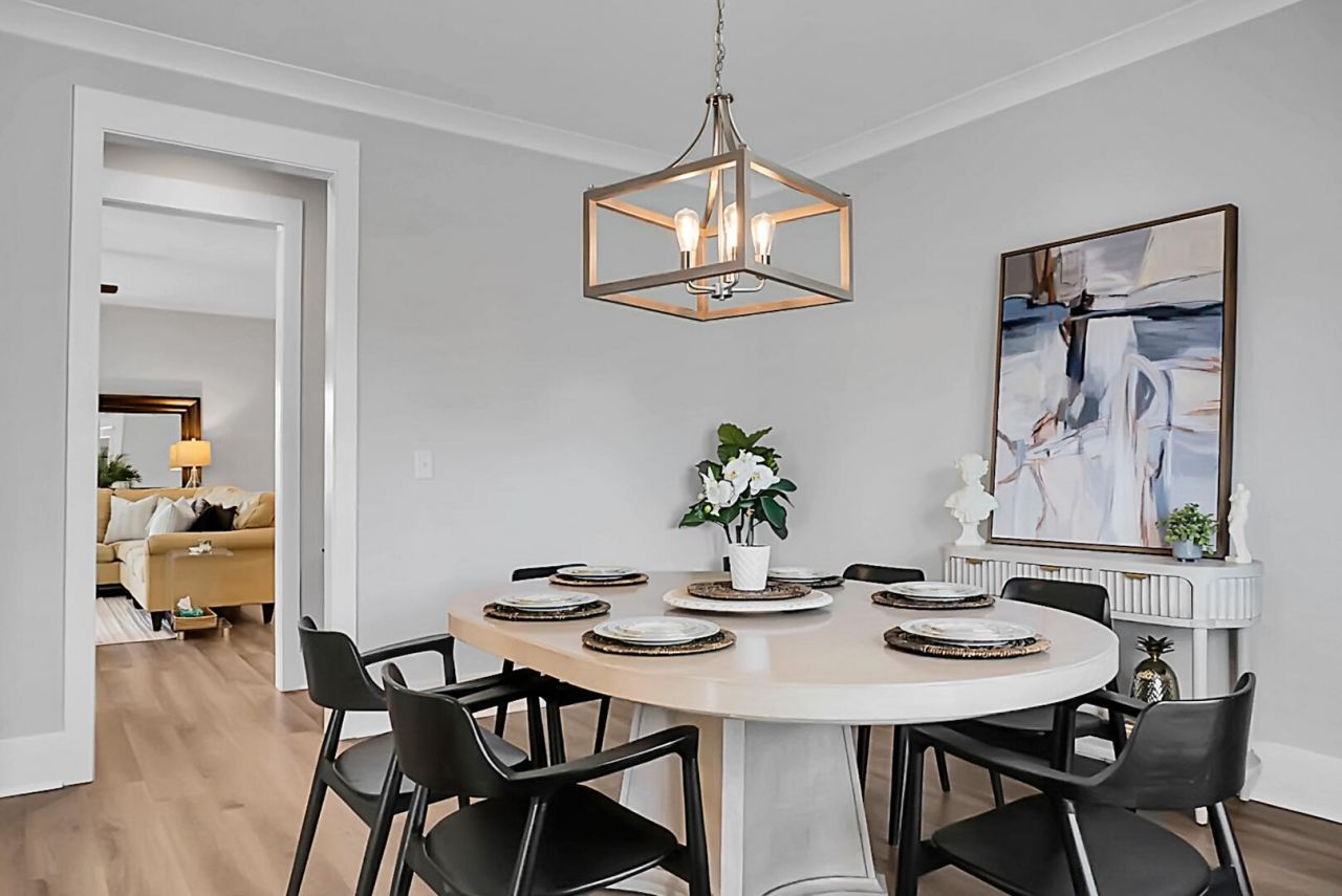 839 Hunt Club Run Photo 8