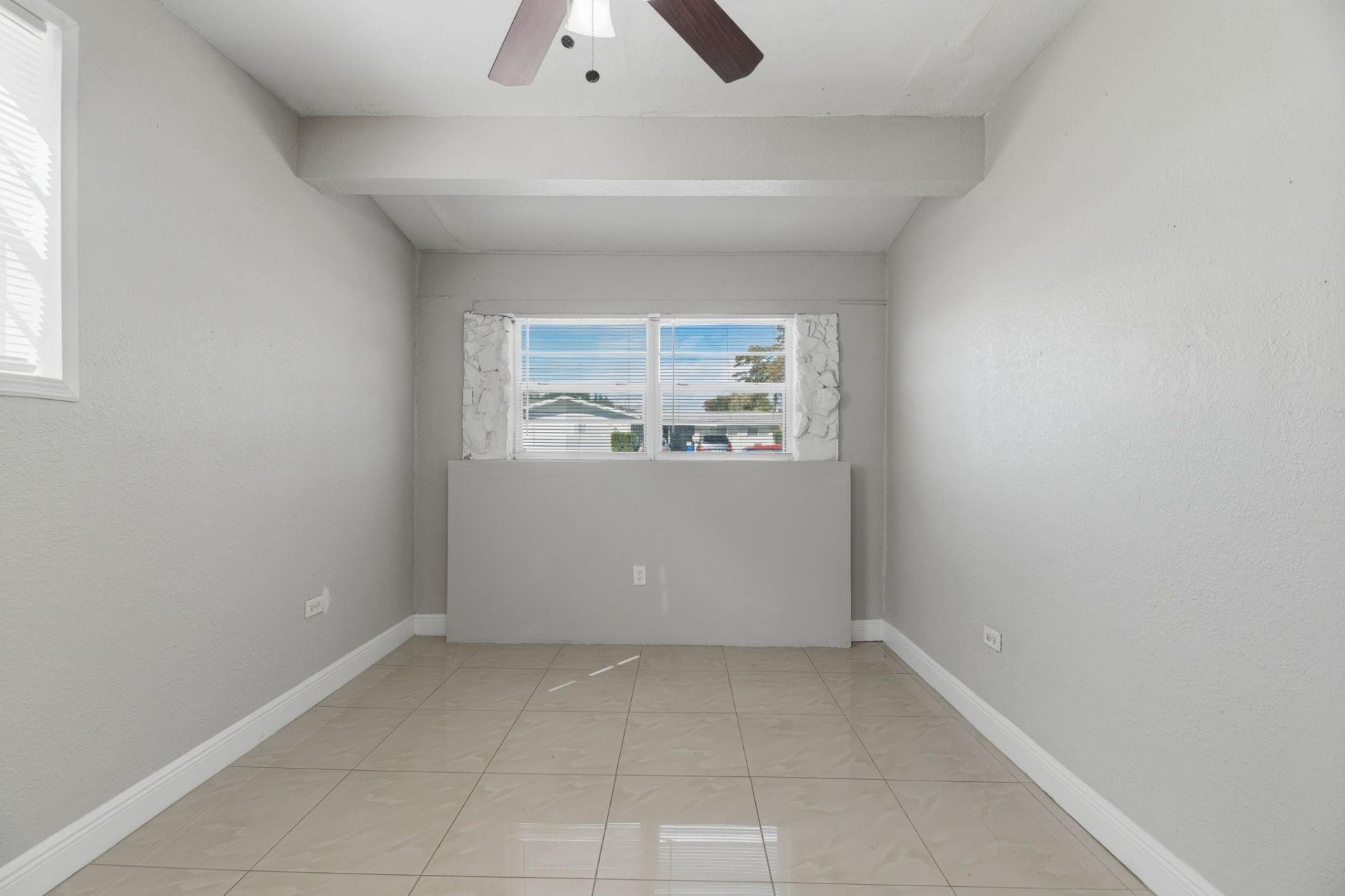 7560 Venetian St, Miramar, FL 33023 Photo