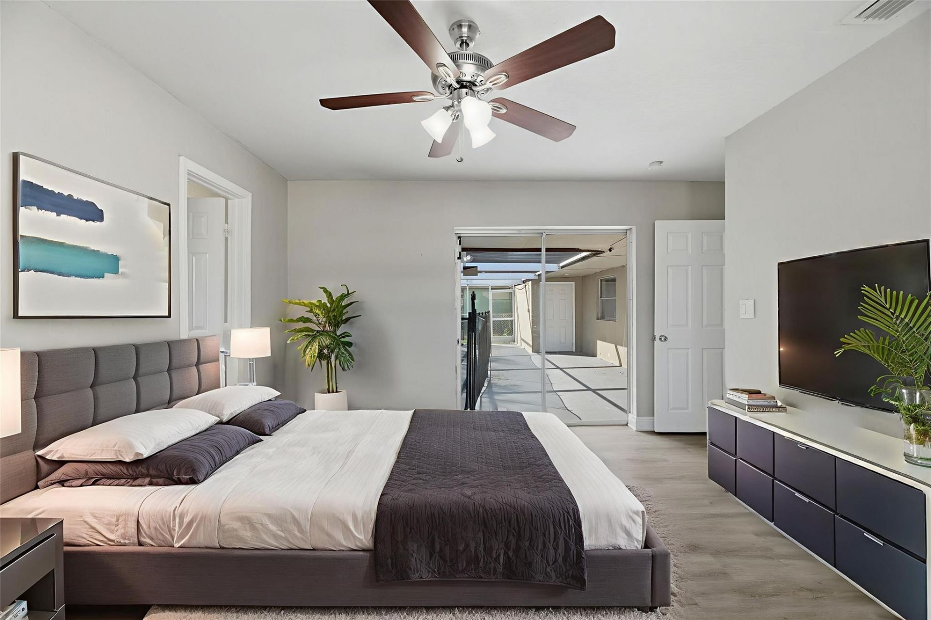 7560 Venetian St, Miramar, FL 33023 Photo