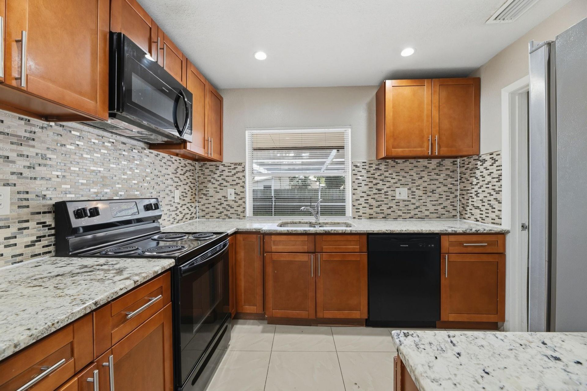 7560 Venetian St, Miramar, FL 33023 Photo