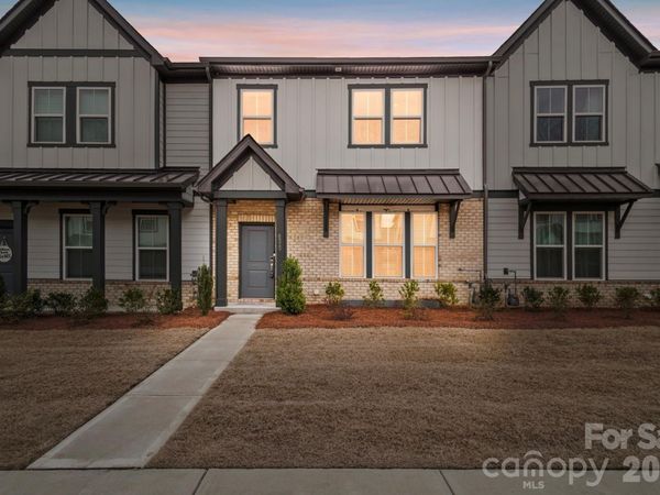 8928 Morning Mist Road, Charlotte, NC 28215