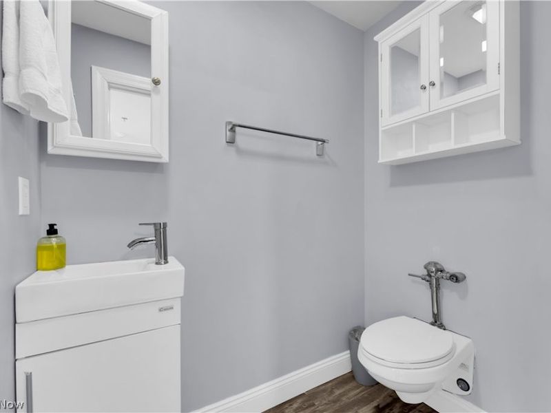 797 E Market Street, Unit 220, Akron, OH 44305 Photo 18