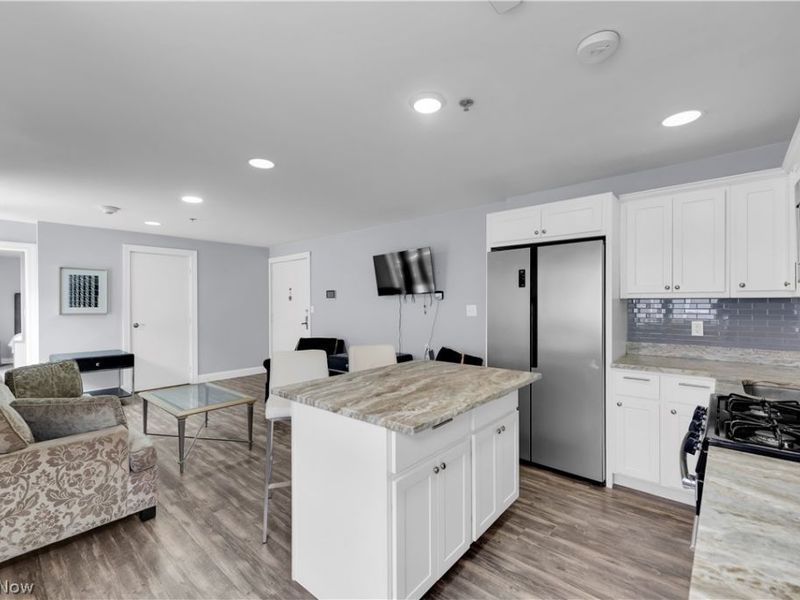 797 E Market Street, Unit 319, Akron, OH 44305 Photo 18