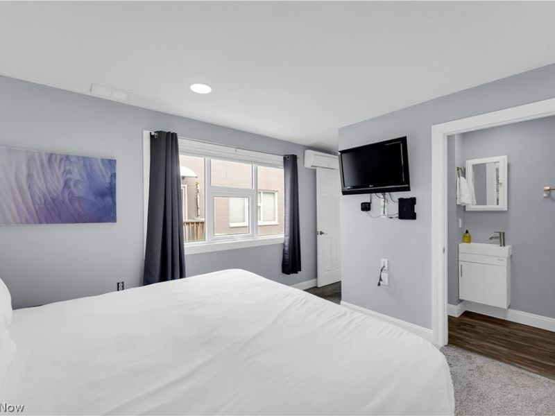 797 E Market Street, Unit 319, Akron, OH 44305 Photo 21