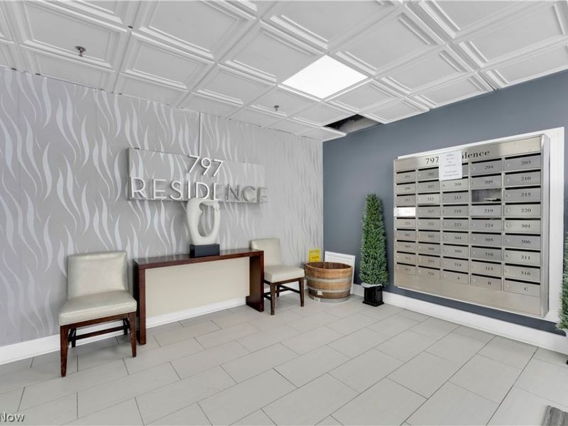 797 E Market Street, Unit 220, Akron, OH 44305 Photo 4