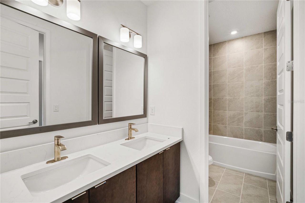 804 W Peninsular Street, Tampa, FL 33603 Photo