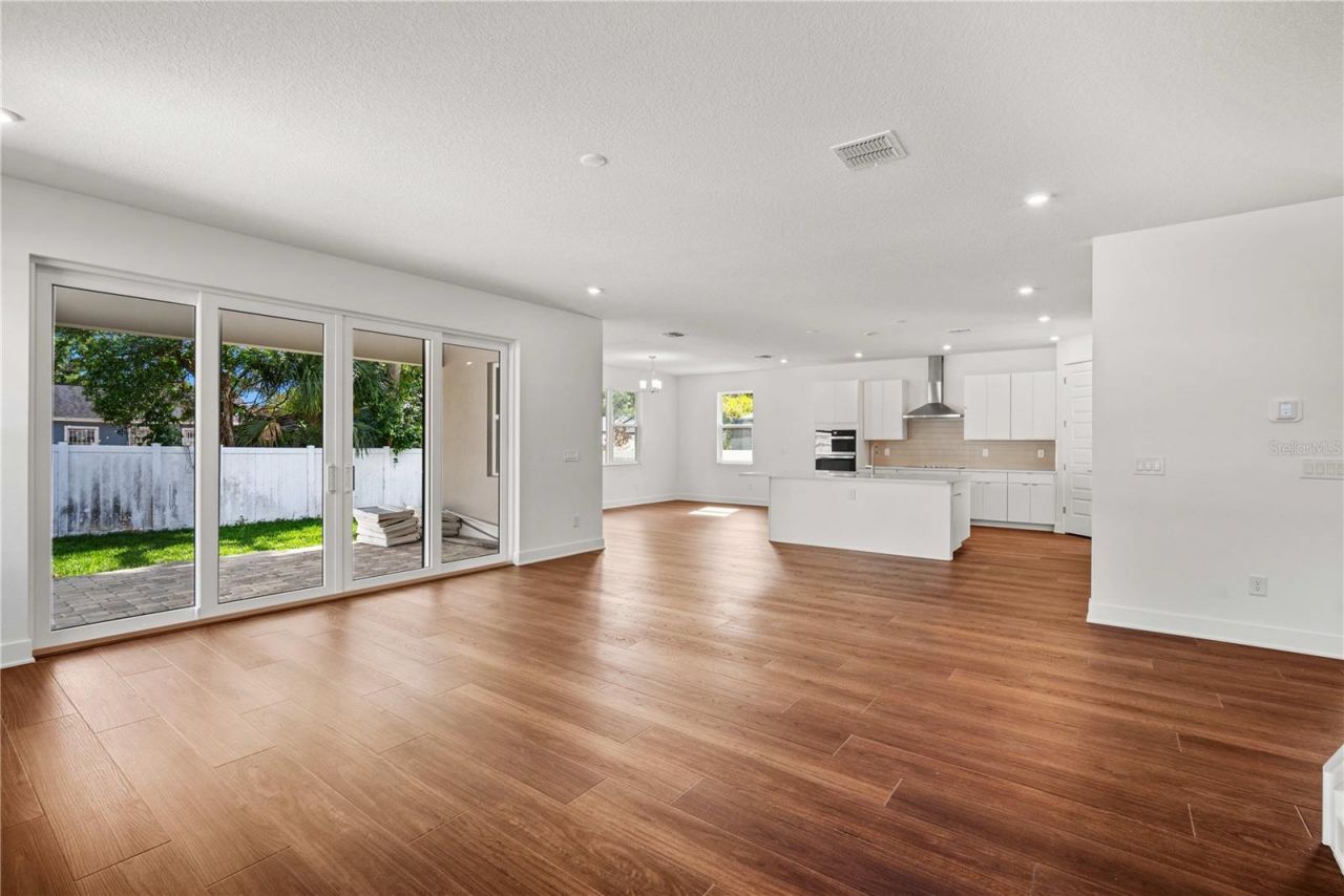 804 W Peninsular Street, Tampa, FL 33603 Photo