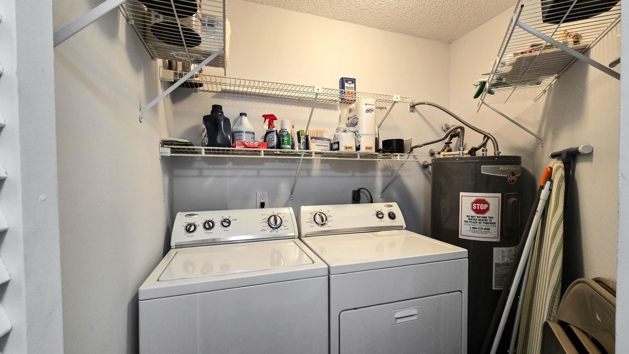 2240 Andover Dr. Photo 18