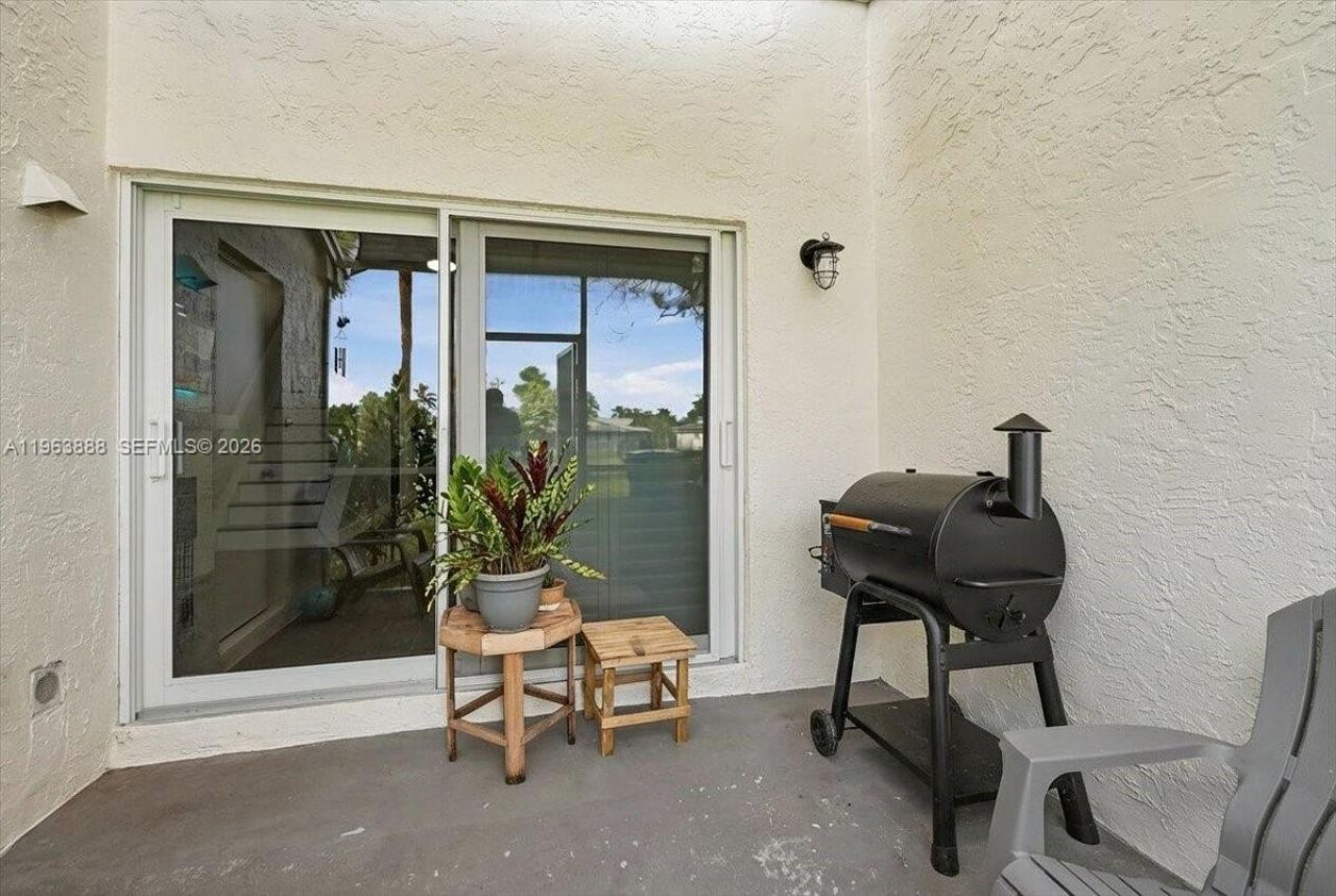 7934 Sanibel Dr, Tamarac, FL 33321 Photo