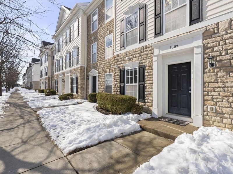 5309 Berthold Pass Drive, Dublin, OH 43016 Photo 2