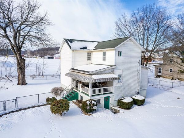 110 Barber Shop Alley, Ruffs Dale, PA 15679