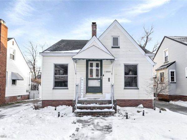 13509 Wainstead Avenue, Cleveland, OH 44111