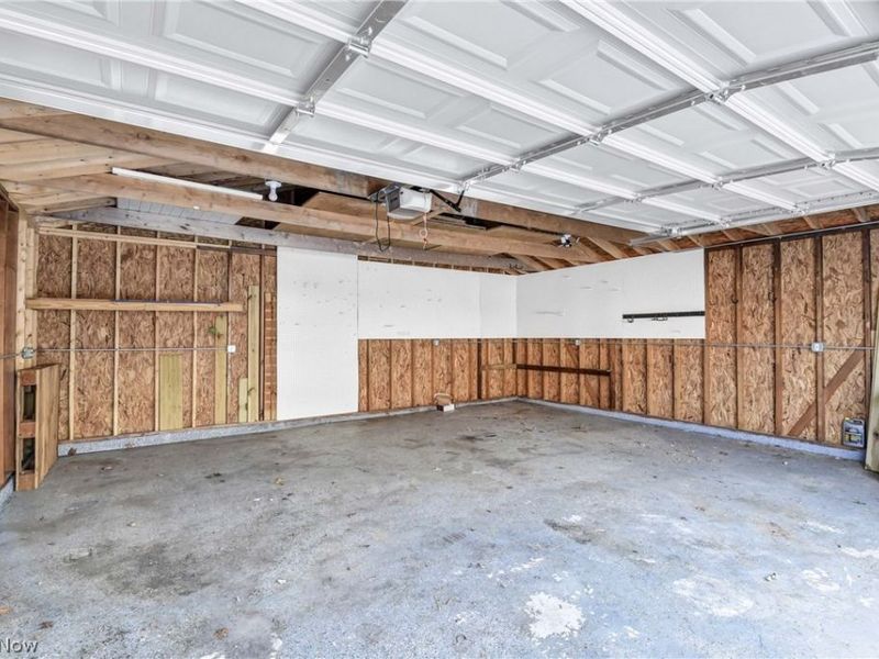 13509 Wainstead Avenue, Cleveland, OH 44111 Photo 37